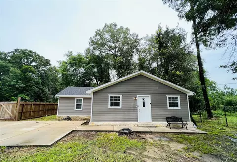 110 Andrea Rd, Livingston, TX 77351