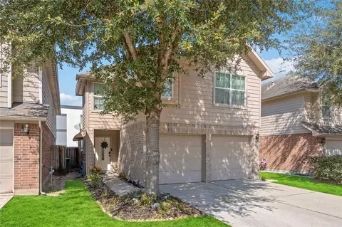 3322 Inverness Path Ln, Houston, TX 77053