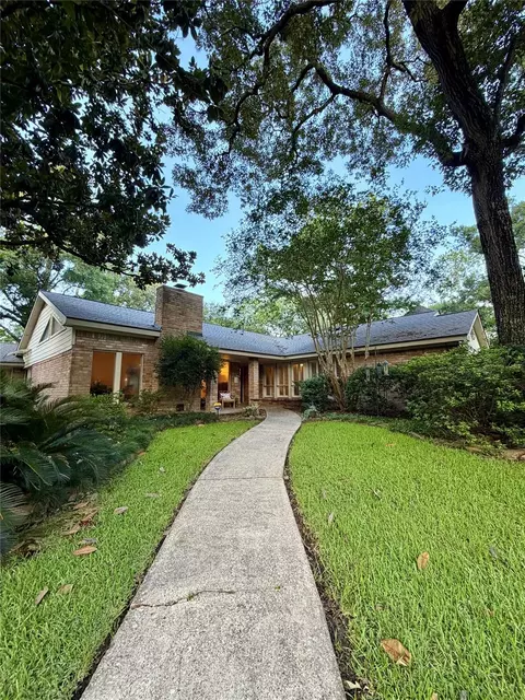 3714 Swift Creek Dr, Kingwood, TX 77339