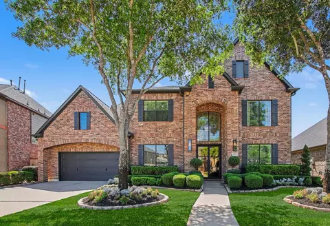 27627 Enclave Cove Ct, Fulshear, TX 77441
