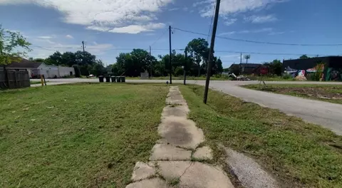 2915 Rosalie St, Houston, TX 77004