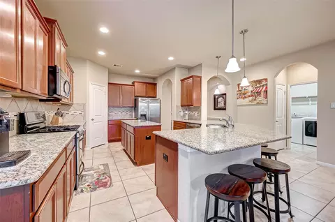 Kitchen - 5614 Glenfield Spring Ln, Spring, TX 77389 photo 4 of 4