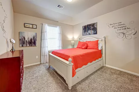 Bedroom - 5614 Glenfield Spring Ln, Spring, TX 77389 photo 4 of 7