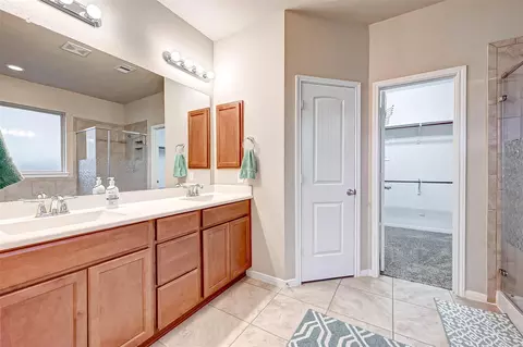 Bath - 5614 Glenfield Spring Ln, Spring, TX 77389 photo 2 of 5