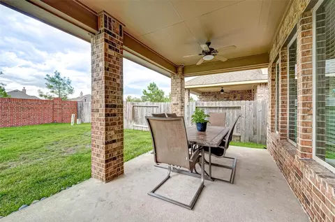 Exterior - 5614 Glenfield Spring Ln, Spring, TX 77389 photo 3 of 4