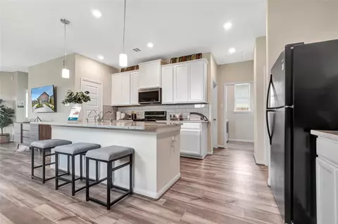6662 Lahna Oak Dr, Conroe, TX 77304