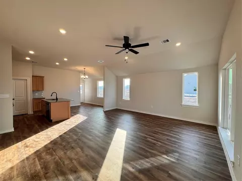 Living - 25740 John Wayne Rd, Splendora, TX 77372 photo 1 of 1