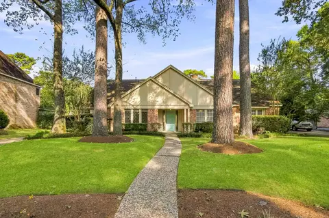 3519 Oak Lake Dr, Kingwood, TX 77339