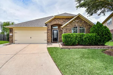 2303 Blue Jay Ln, Katy, TX 77494