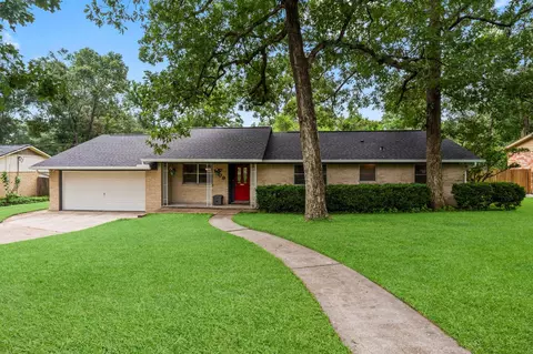 Exterior - 209 Summit Dr, Conroe, TX 77303 photo 7 of 7