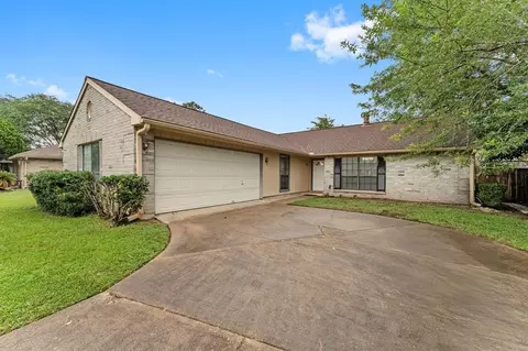 22722 Hawkwood Dr, Spring, TX 77373
