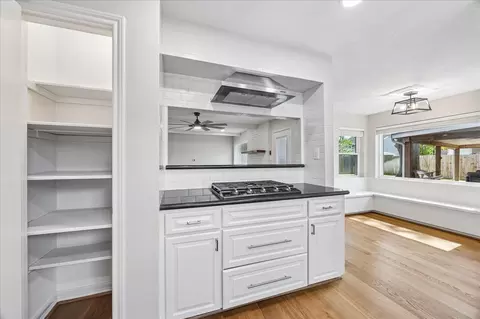 Kitchen - 4027 Rolling Terrace Dr, Spring, TX 77388 photo 3 of 4