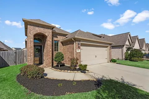 19434 Pacers Gait Ln, Tomball, TX 77377