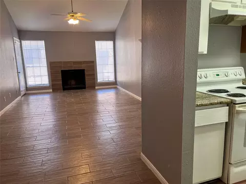 12500 Sandpiper Dr #54, Houston, TX 77035