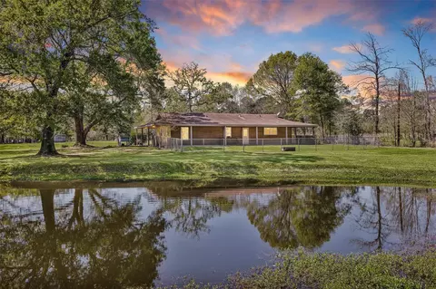 14272 Firetower Rd, Conroe, TX 77306