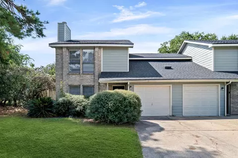 10011 10013 Spring Place Dr, Houston, TX 77070