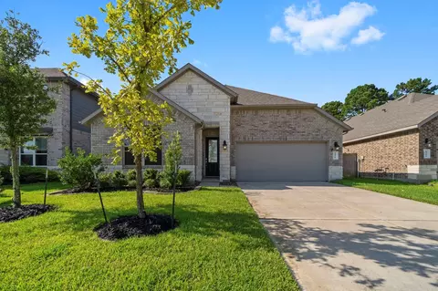 1470 Crystal Falls Dr, Montgomery, TX 77316