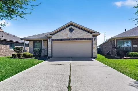 5950 Carpenters Hollow Ct, Houston, TX 77049