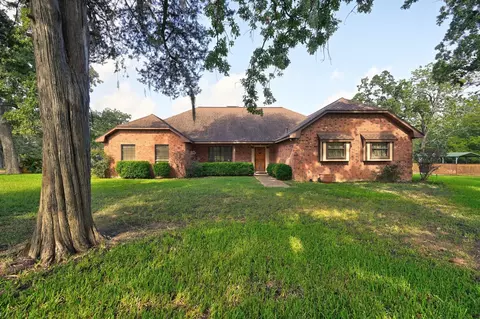 1689 Fm 1456 Rd, Bellville, TX 77418
