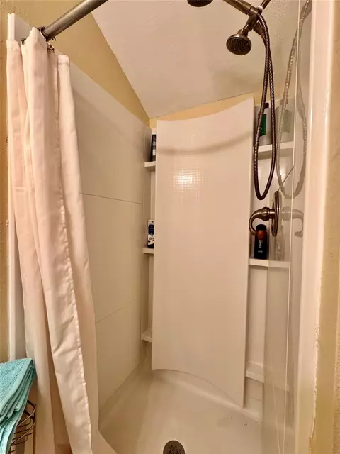 Bath - 83 Lakeside, Trinity, TX 75862 photo 4 of 4