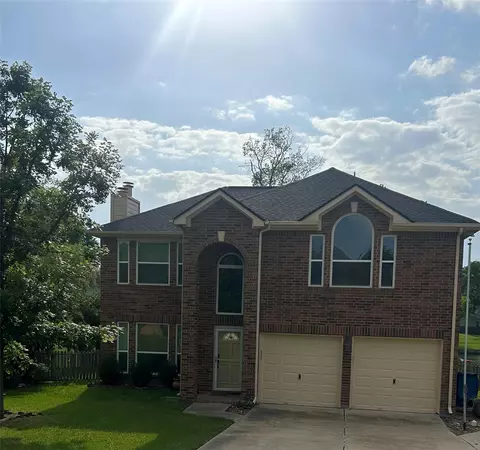 423 Cape Conroe Dr, Montgomery, TX 77356