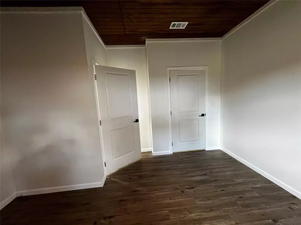 Bedroom - 5924 Fm 1119, Centerville, TX 75833 photo 2 of 2