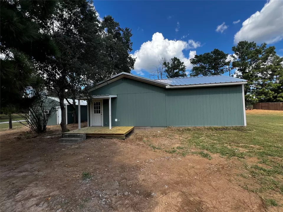 Exterior - 5924 Fm 1119, Centerville, TX 75833 photo 2 of 4