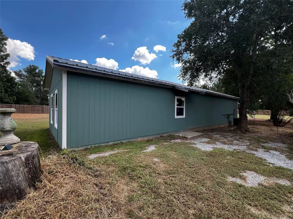 Exterior - 5924 Fm 1119, Centerville, TX 75833 photo 4 of 4