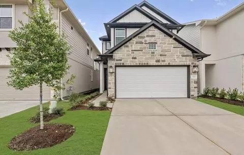 2934 Park Hill Ln, Stafford, TX 77477