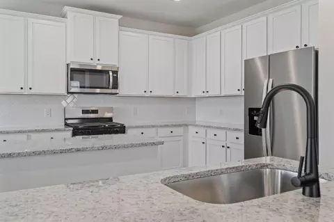 Kitchen - 1131 Campside Dr, Beasley, TX 77417 photo 4 of 4