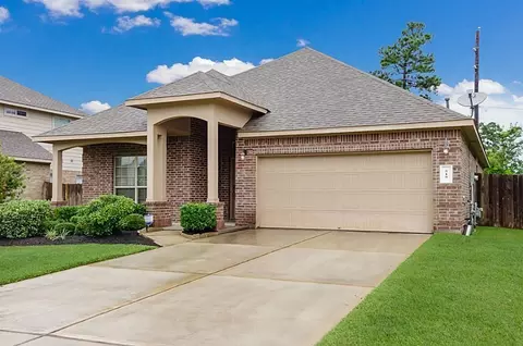 519 Glenwood Ridge Dr, Spring, TX 77386