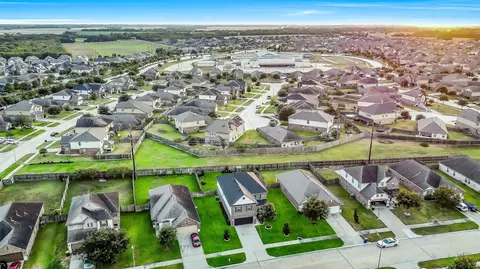 View/Area - 4710 Wheel Wright Trl, Rosenberg, TX 77471 photo 3 of 3