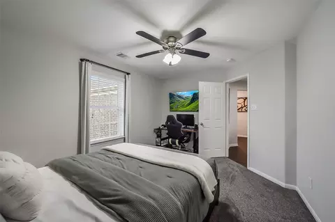 Bedroom - 4710 Wheel Wright Trl, Rosenberg, TX 77471 photo 6 of 7