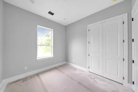 Bedroom - 40 Fairway Dr, Trinity, TX 75862 photo 12 of 16