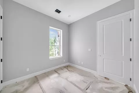 Bedroom - 40 Fairway Dr, Trinity, TX 75862 photo 7 of 16