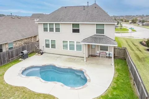 403 American Black Bear Dr, Crosby, TX 77532