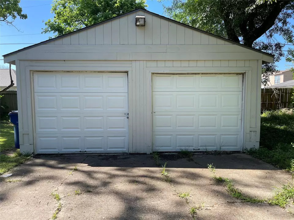 Other - 1207 2nd Ave N, Texas City, TX 77590 photo 3 of 6