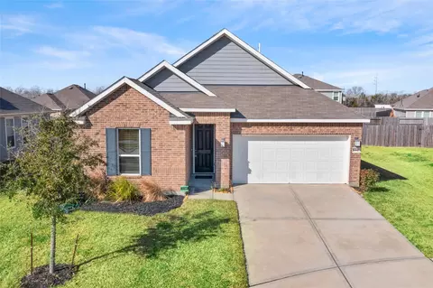 996 Camellia Hills Ln, La Marque, TX 77568