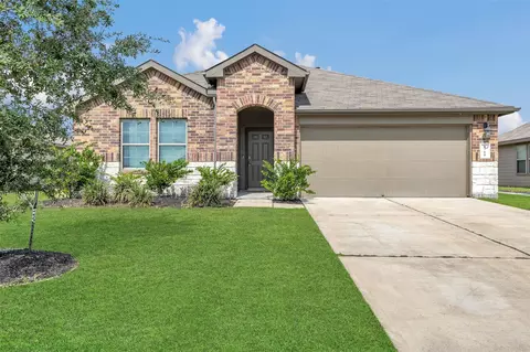 1710 Livingston Shores Ln, Richmond, TX 77469