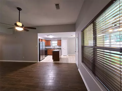 Living - 10320 Stone Gate Dr, Conroe, TX 77385 photo 3 of 4