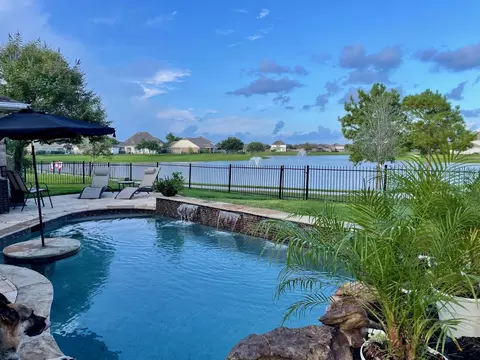 9111 Bonbrook Bend Ln, Rosenberg, TX 77469