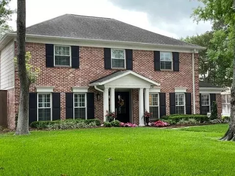 13727 Camara Ln, Houston, TX 77079