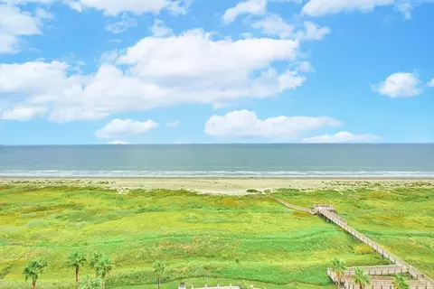801 E Beach Dr #TW1506, Galveston, TX 77550
