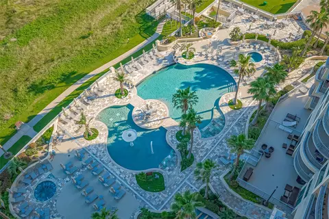801 E Beach Dr #BC506, Galveston, TX 77550