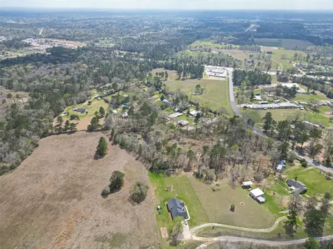 1004 Kelley Rd, Conroe, TX 77303 photo 9