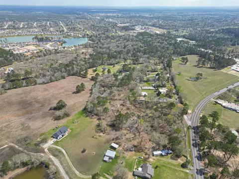 1004 Kelley Rd, Conroe, TX 77303 photo 11