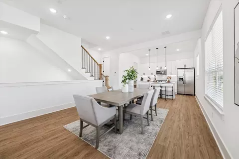 5614 Azores, Houston, TX 77091