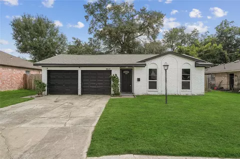 9618 Glenwood Forest Dr, Houston, TX 77078