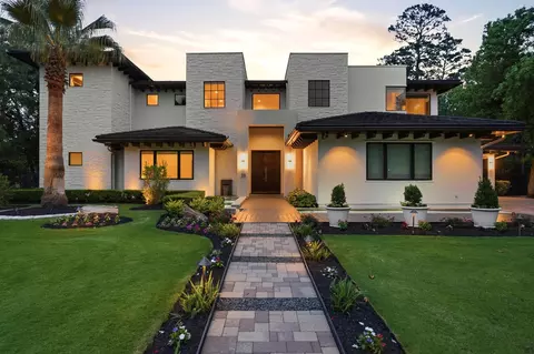 78 S Badger Lodge Cir, The Woodlands, TX 77389