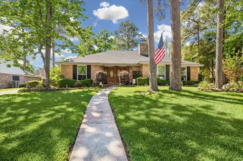 3614 Garden Lake Dr, Kingwood, TX 77339
